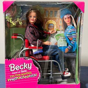 Vintage Becky Friend of Barbie I'm the School Photographer Mattel 20202 /98 NIB